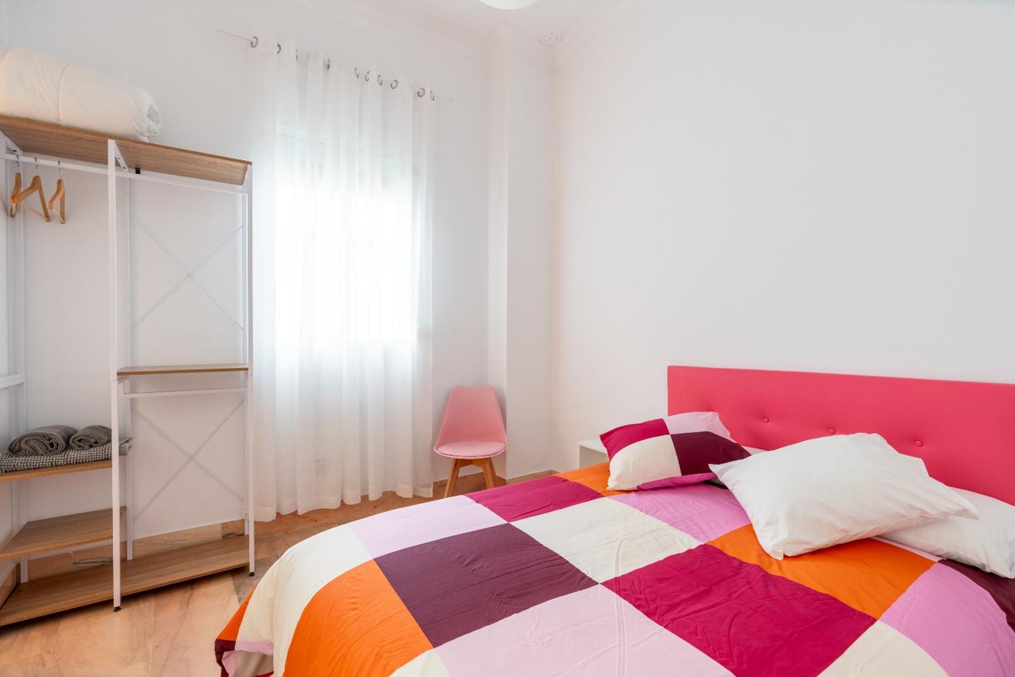 Banana Gay House - Only Men Hotel Seville Exterior photo